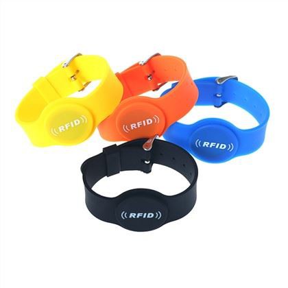 Reguleeritav RFID käevõru