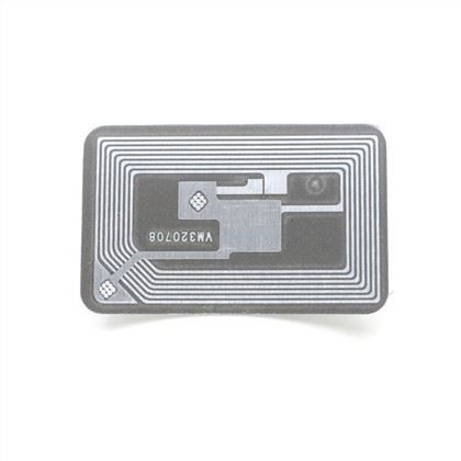 Paindlik metallist RFID-sildil